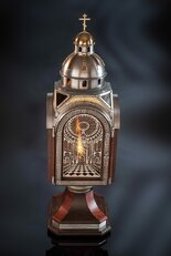The world's first Unquenchable Vigil Lamp for the Holy Fire of Jerusalem