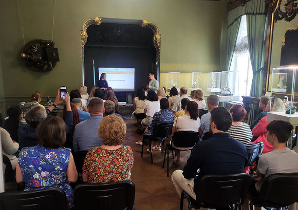 Visitors to the lecture “Jewellery Stories of Ukraine. From Ancient Times to the Present” 