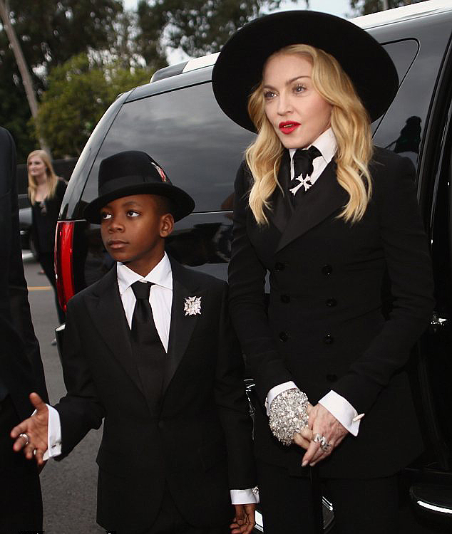 Madonna-Grammy-2014-2-1