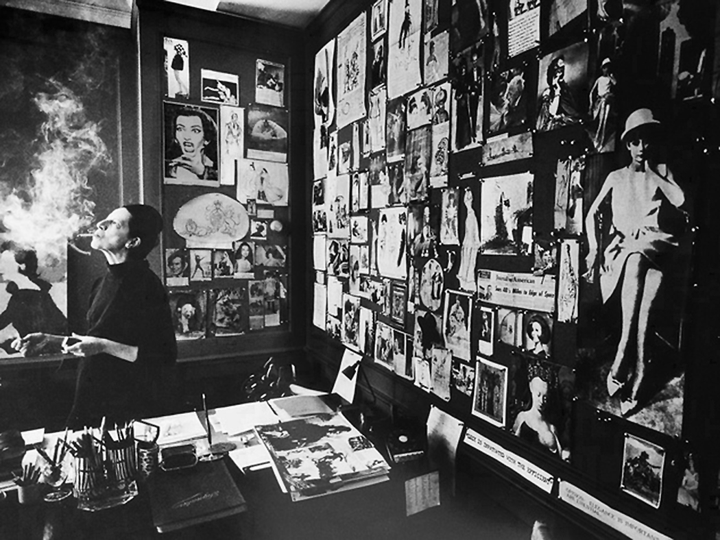 Editor-Diana-Vreeland-in-her-Vogue-office-in-1965-1