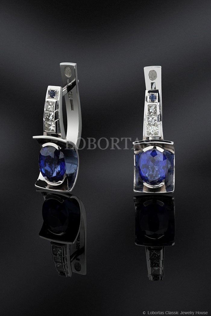 gold-diamond-sapphire-earrings-23-03-051-2.jpg