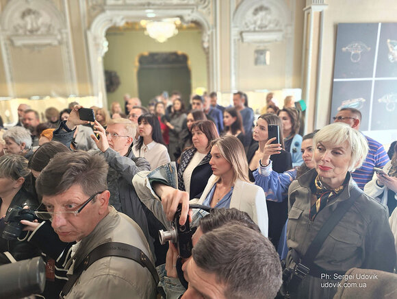 Guests and visitors of the festive opening of the exhibition