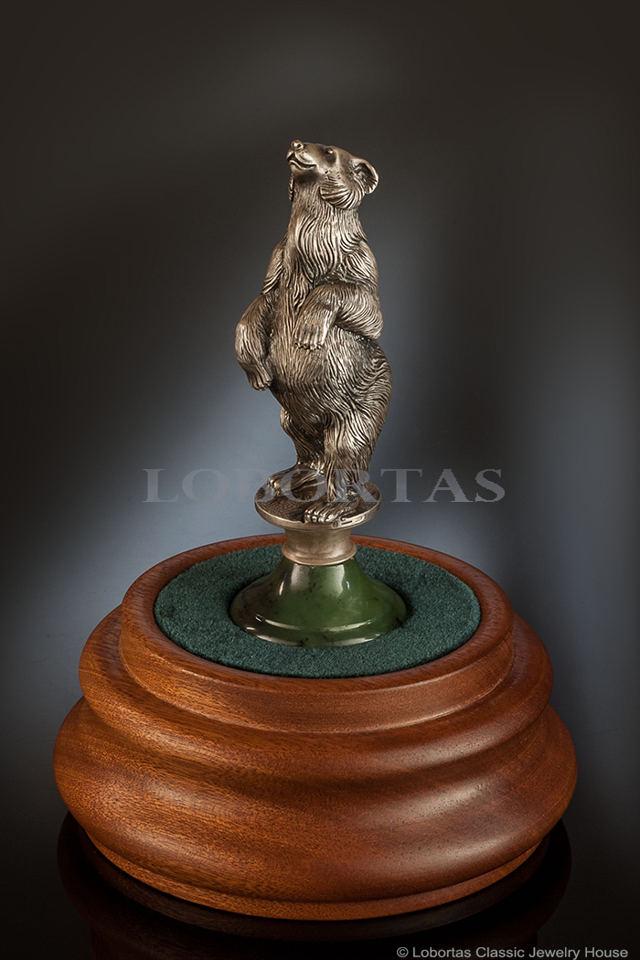 silver-jade-sculptural-seal-bear-160328-2.jpg