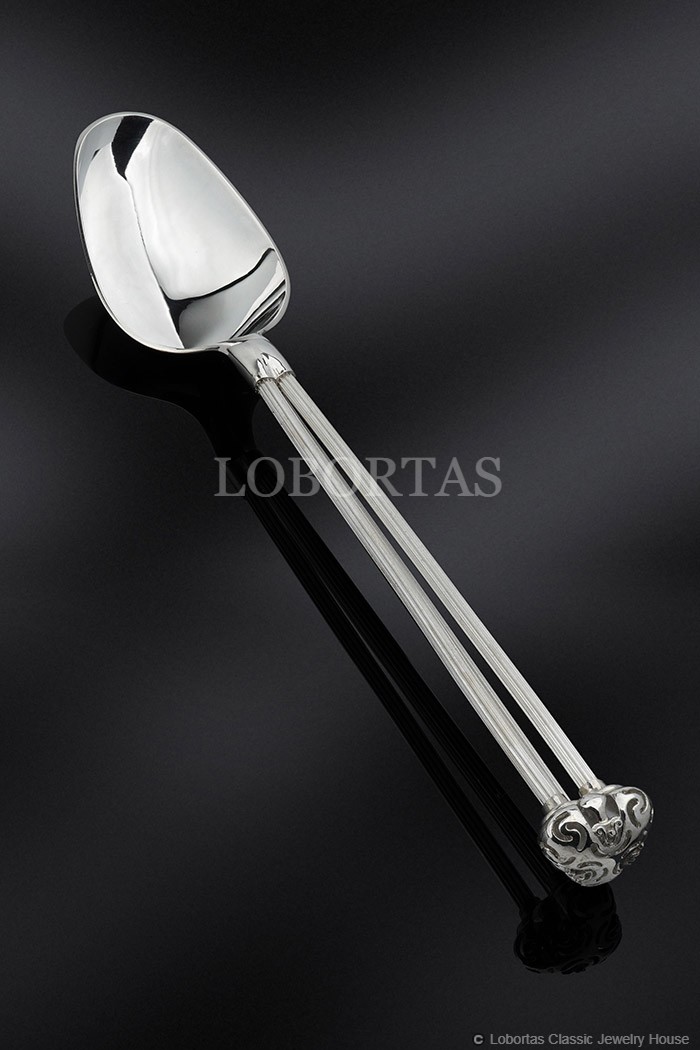 silver-spoon-250823-1.jpg