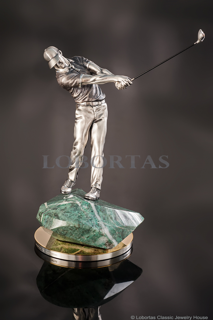 dinamicheskaya-skulptura-golf-130520-1-2.jpg