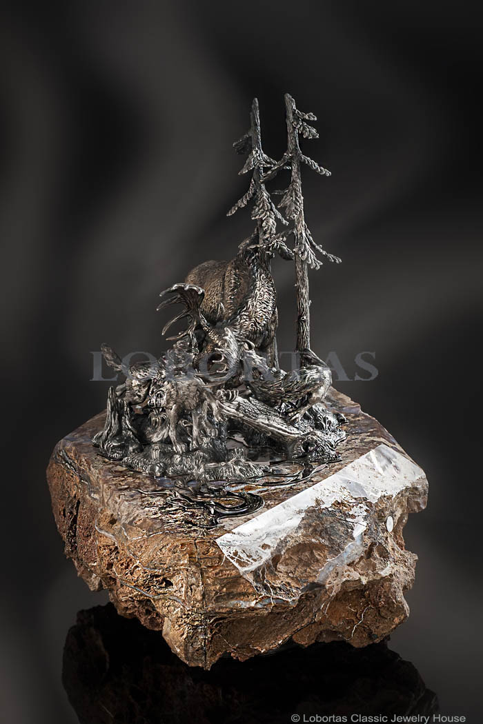 sculpture-moose-and-wolves-18-12-30-1-3.jpg