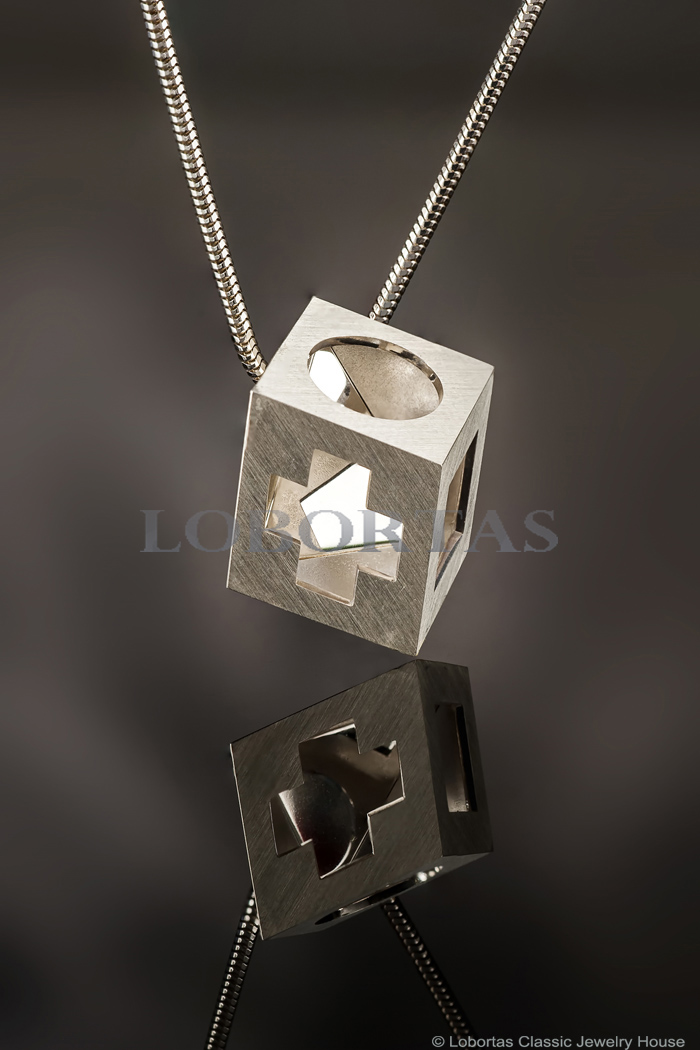 silver-pendant-20-05-184-3.jpg