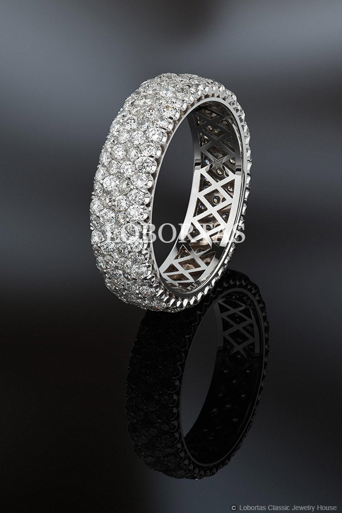 diamond-gold-ring-22-01-070-1.jpg