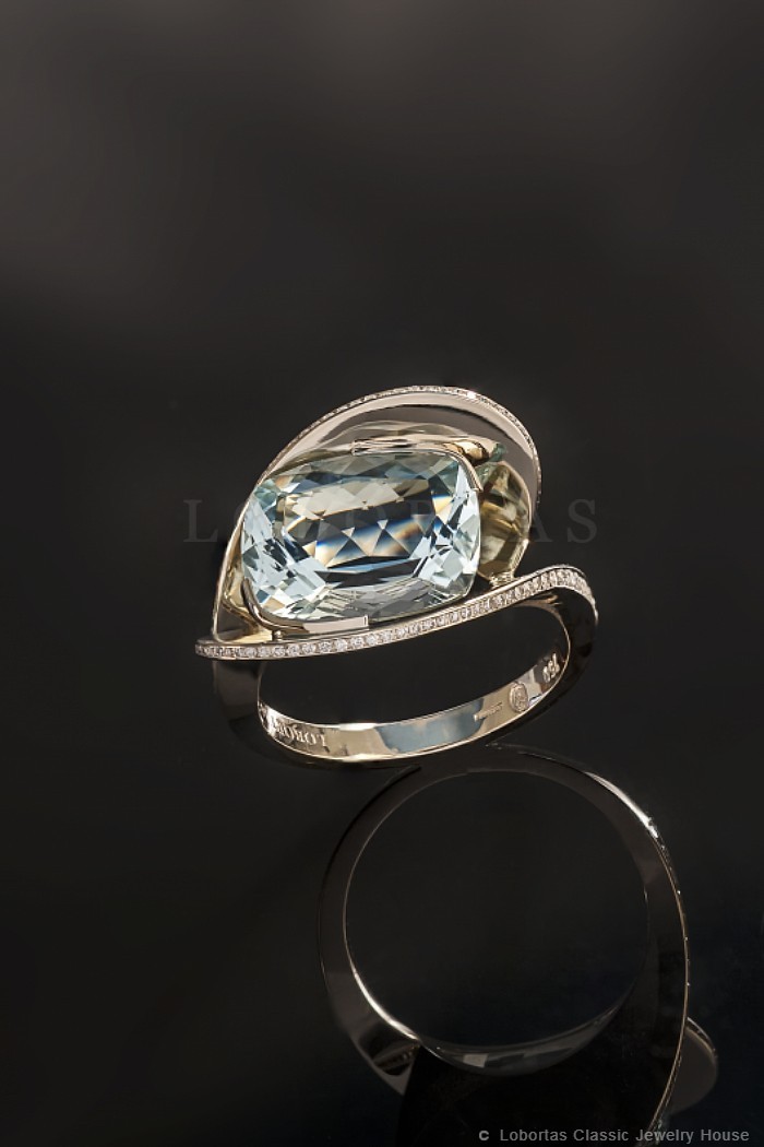 diamond-aquamarine-gold-ring-20-05-183-4.jpg