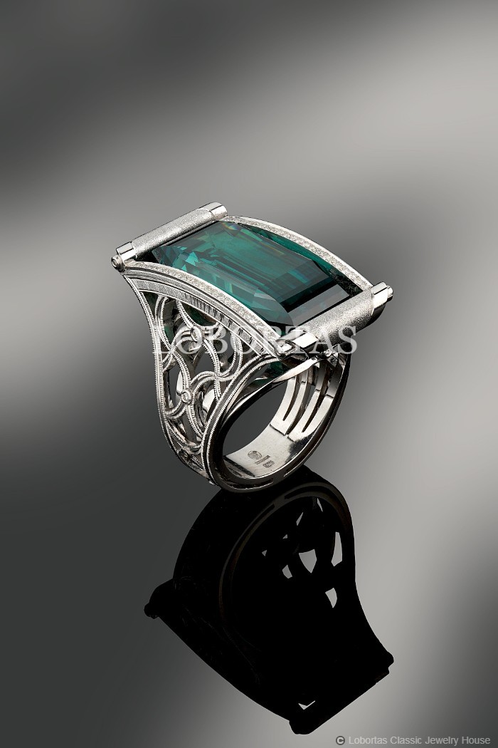 cubic-zirconia-diamond-silver-ring-22-05-181-1.JPG