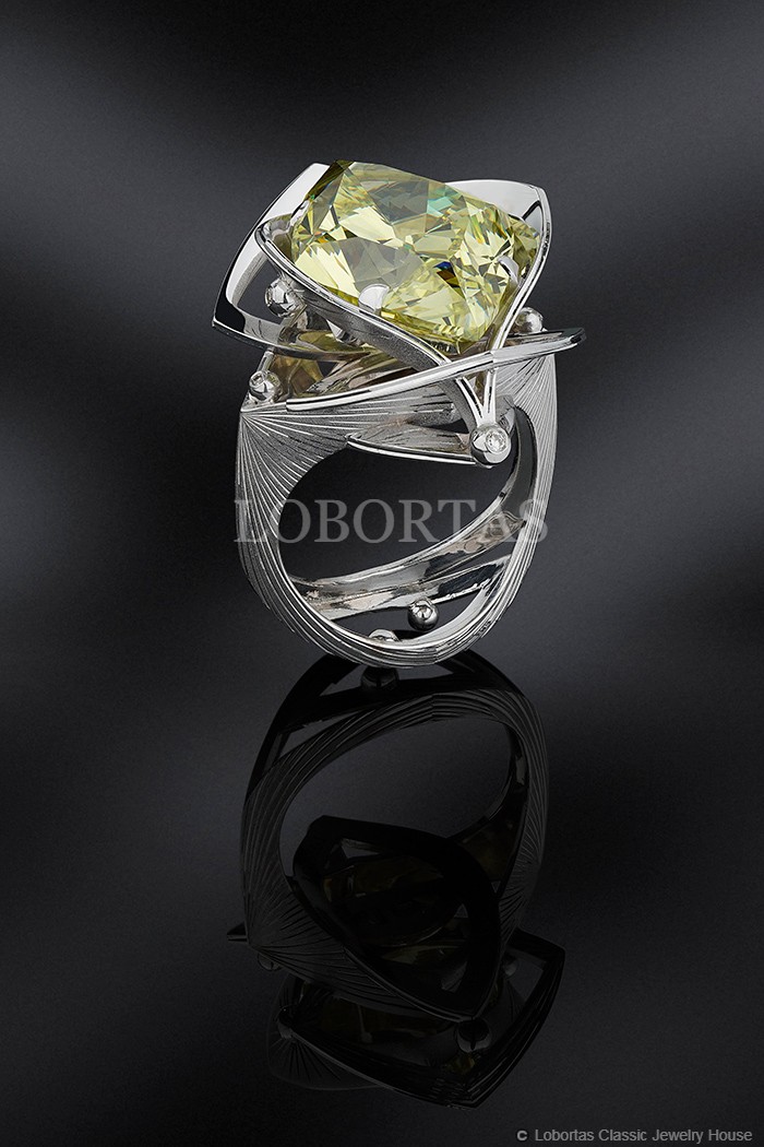 silver-diamond-cubic-zirkonia-ring-22-08-273.jpg