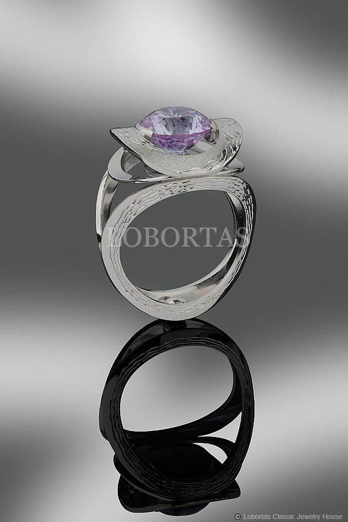 cubic-zirconia-diamond-silver-ring-22-08-275-1.JPG