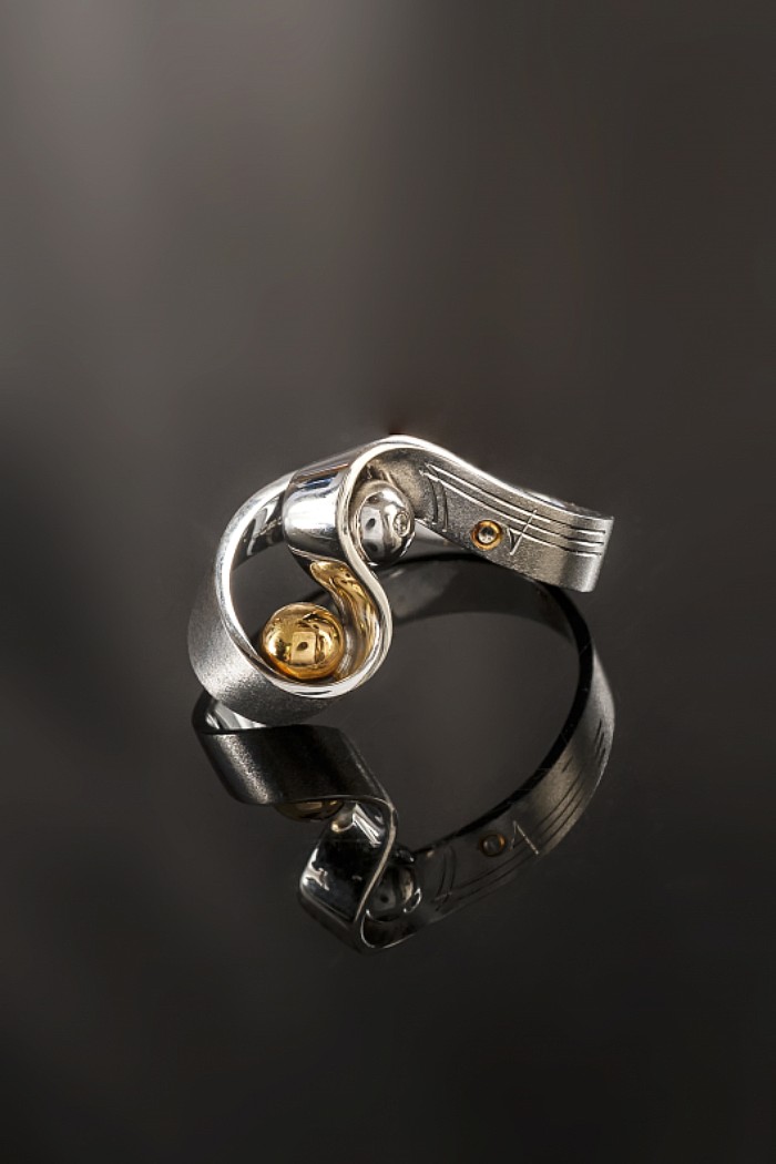 silver-diamond-ring-20-06-208-3.jpg