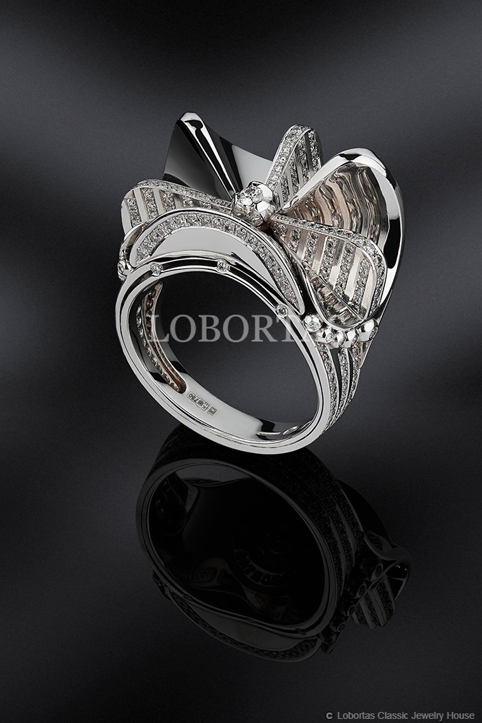 diamond-gold-ring-667504-1-1.jpg