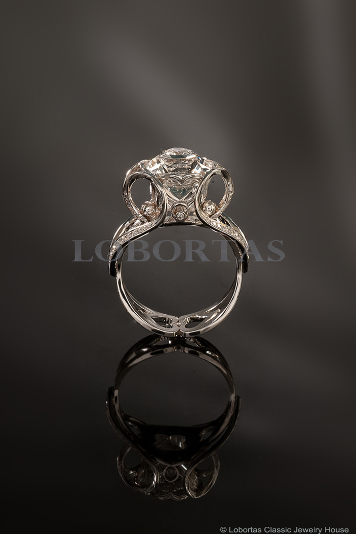 diamond-topaz-gold-ring-17-05-264-2.jpg
